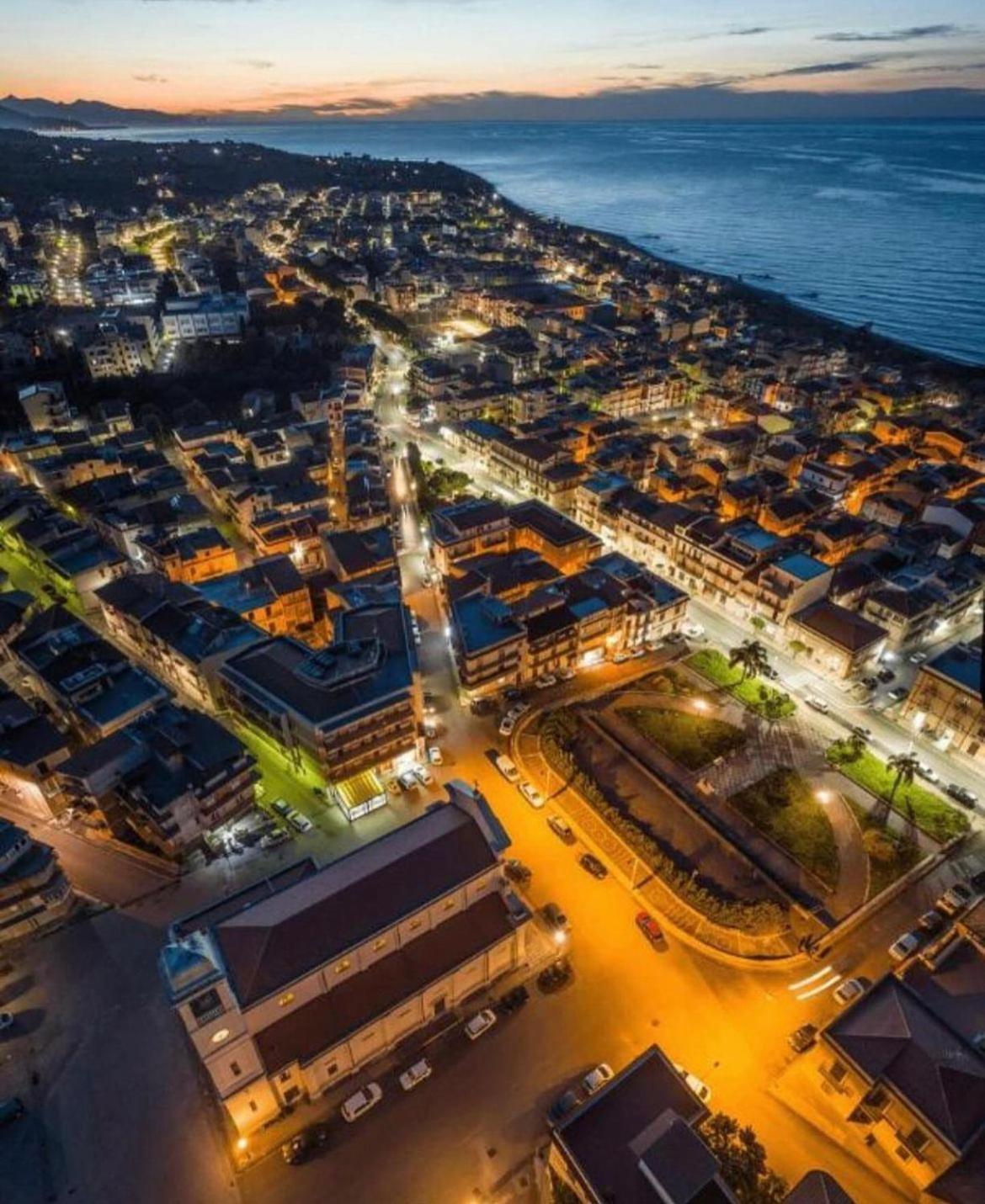 Appartamento Vista Isole Eolie 阿奎多尔奇 外观 照片